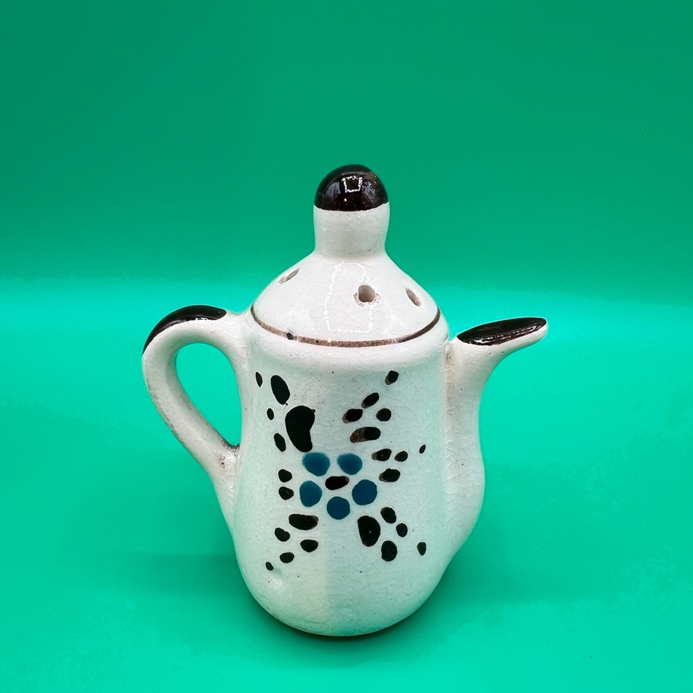 White Ceramic Teapot Salt Shaker